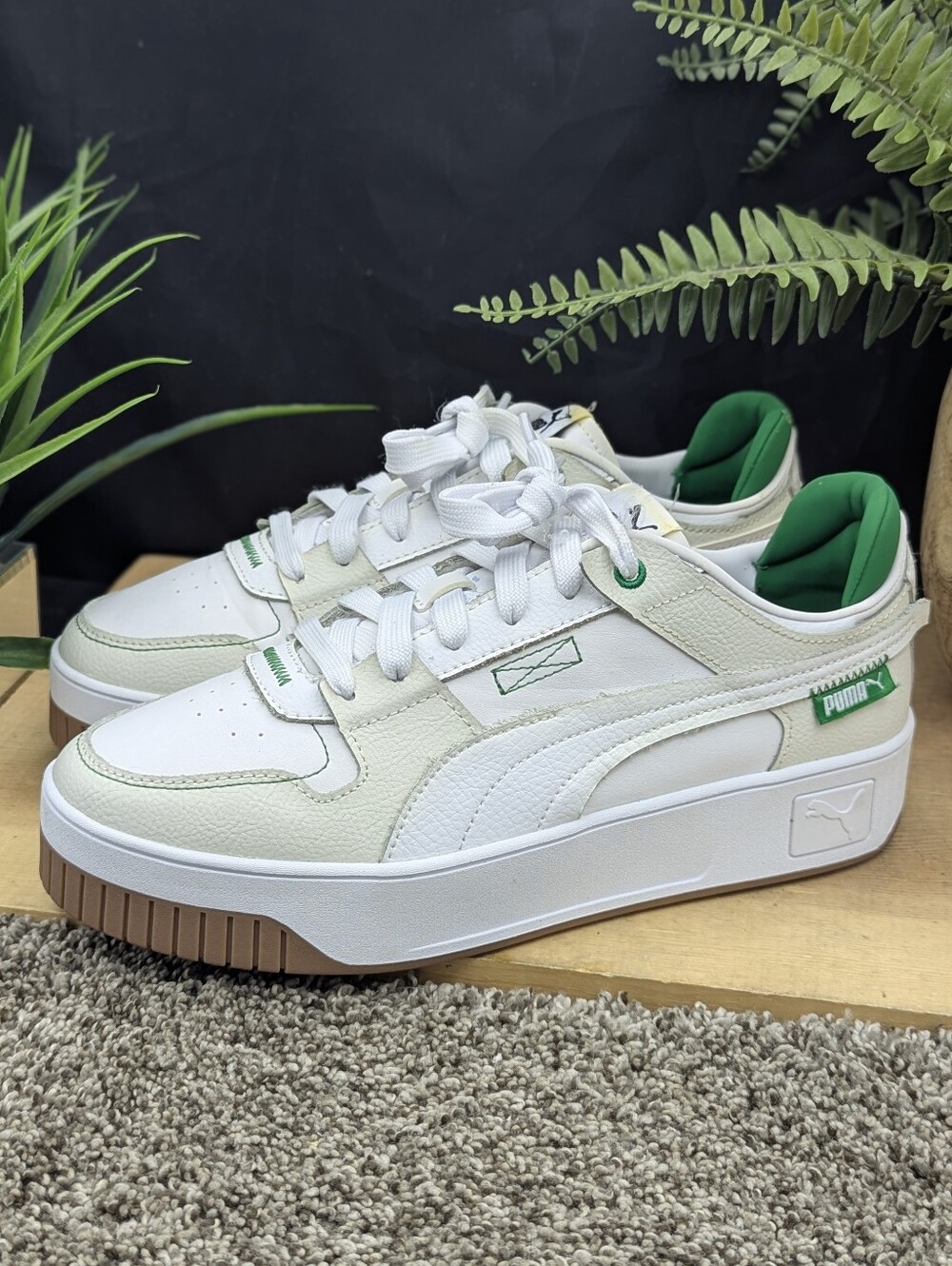 Puma Carolina White Leather Women's Size 10 Casual Comfort Shoes
